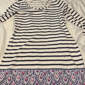 Like new, size medium